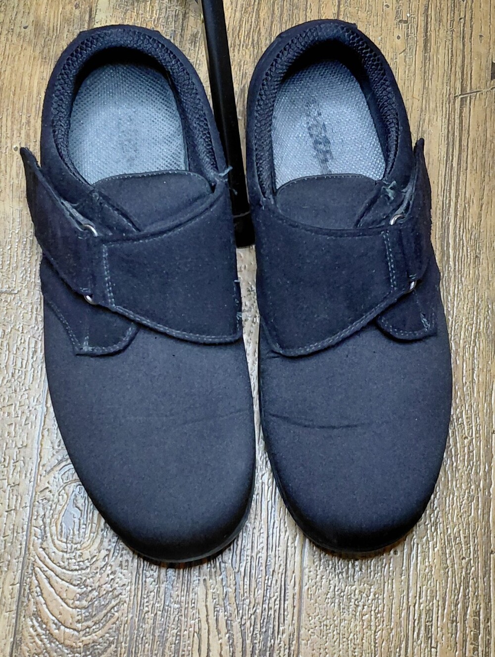 10.5 Wide (E) Orthofeet Women’s Black Hook-and-Loop Velcro Comfort Loafers - Picture 6 of 15